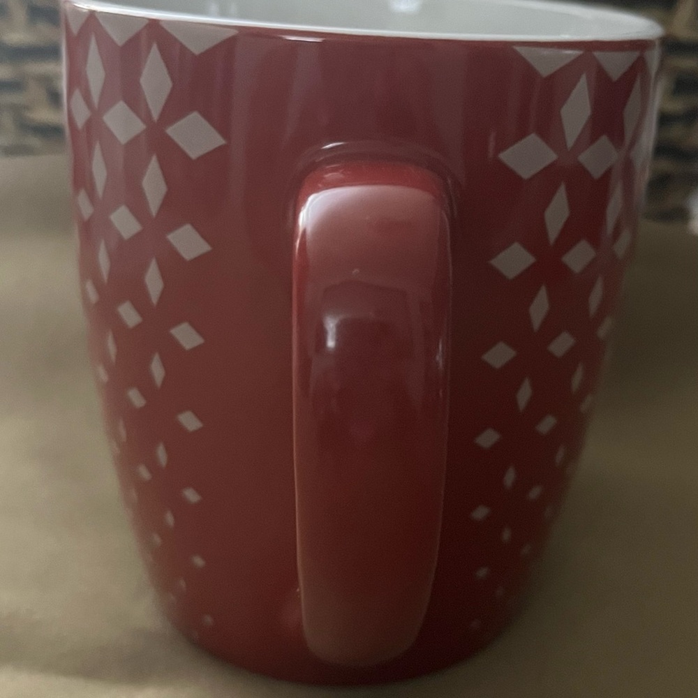 Geometric Red Mug - Picture 3 of 5